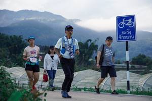 BIB: 8132
                            <button type="button" onclick="openModal(18897398)" class="btn btn-primary btn-sm float-right btn-popup" data-toggle="modal" data-target=".modal-high-quality">
                        <i class="fas fa-shopping-cart"></i> Add to Cart
                    </button>
                                            <button type="button" onclick="isThisMe(18897398, true)" class="btn btn-success btn-sm float-right btn-popup btn-isme hidden" data-toggle="tooltip" data-placement="bottom" title="นี่คือรูปของคุณใช่ไหม คลิกที่นี่เพื่อเอาเข้าอัลบั้ม">
                        <i class="fas fa-plus"></i> Add to album
                    </button>
                    <button type="button" onclick="isThisMe(18897398, false)" class="btn btn-warning btn-sm float-right btn-popup btn-isnotme hidden">
                        <i class="fas fa-ban"></i> Remove from album
                    </button>